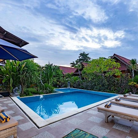 Dream Beach Inn Нуса Лембонган Екстериор снимка