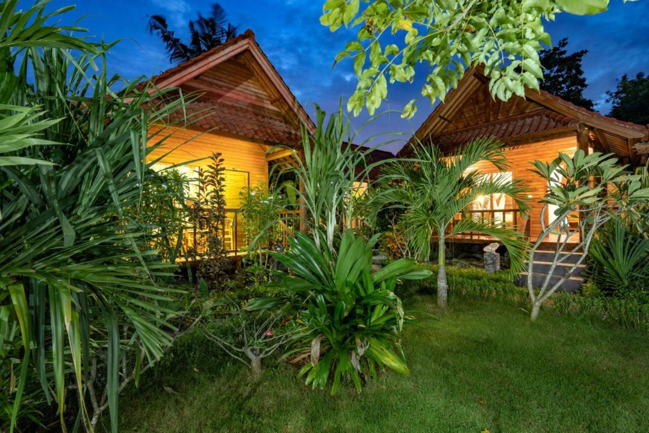Dream Beach Inn Нуса Лембонган Екстериор снимка