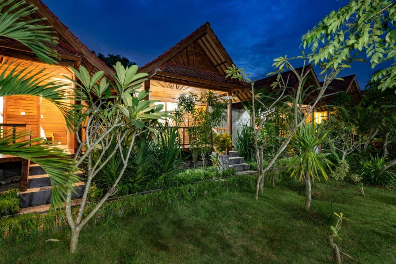 Dream Beach Inn Нуса Лембонган Екстериор снимка
